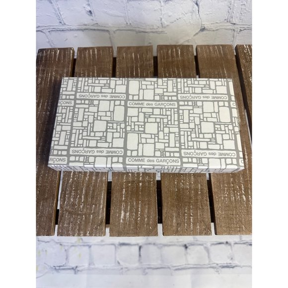 Comme Des Garçon Wallet Huge Logo - Picture 8 of 8